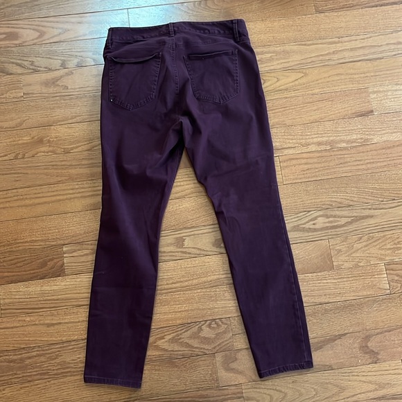 Ann Taylor Maroon straight leg pants size 10 - Picture 2 of 4